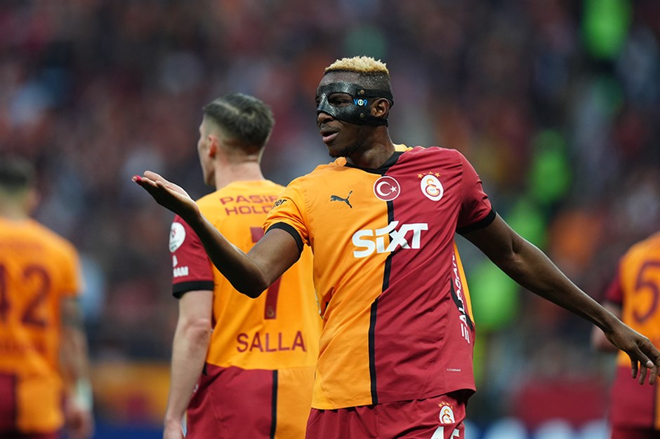 (Maç özeti) Galatasaray ilk yarıda fişi çekti