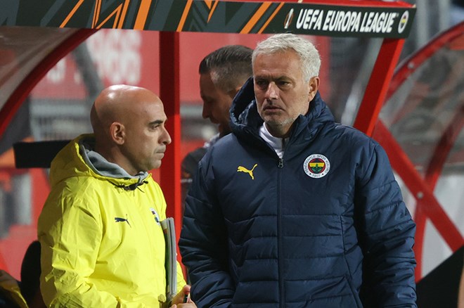 Mourinho geri adım atmayacak: En büyük sıkıntı ortaya çıktı  - 1. Foto