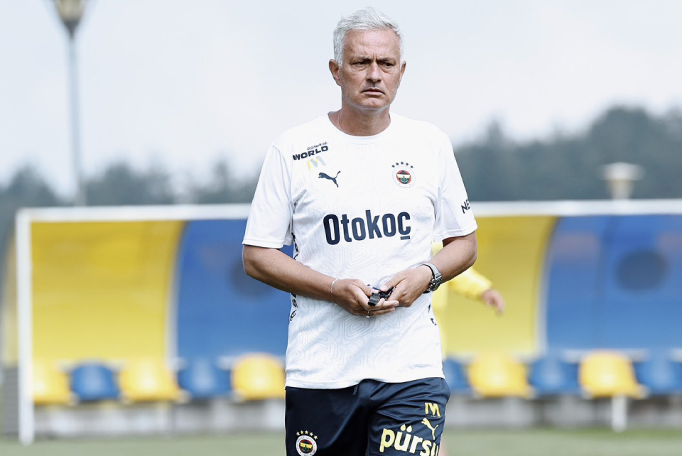 Mourinho'nun golcü transferinde önceliği belli oldu: 15 milyon euro gözden çıkarıldı  - 2. Foto