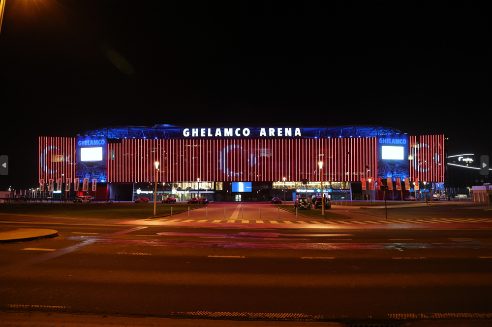 Gent`in stadı Ghelamco Arena Türk bayrağıyla aydınlatıldı  - 5. Foto