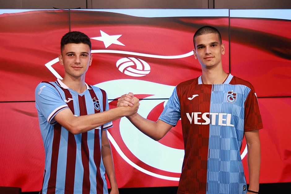Trabzonspor, 2 genç futbolcusuyla sözleşme imzaladı