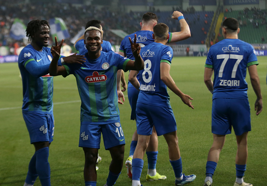 368- Çaykur Rizespor (Türkiye): 62.5 Puan