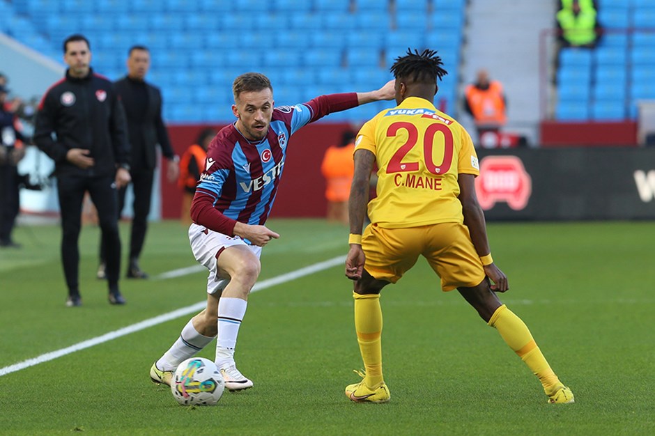 Süper Lig | Akyazı'daki gol düellosu Kayserispor'un! Trabzonspor bu sezon 4. kez yaşadı