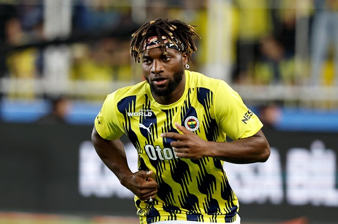 Allan Saint-Maximin'in ayrılık iddialarına yanıt  - 4. Foto