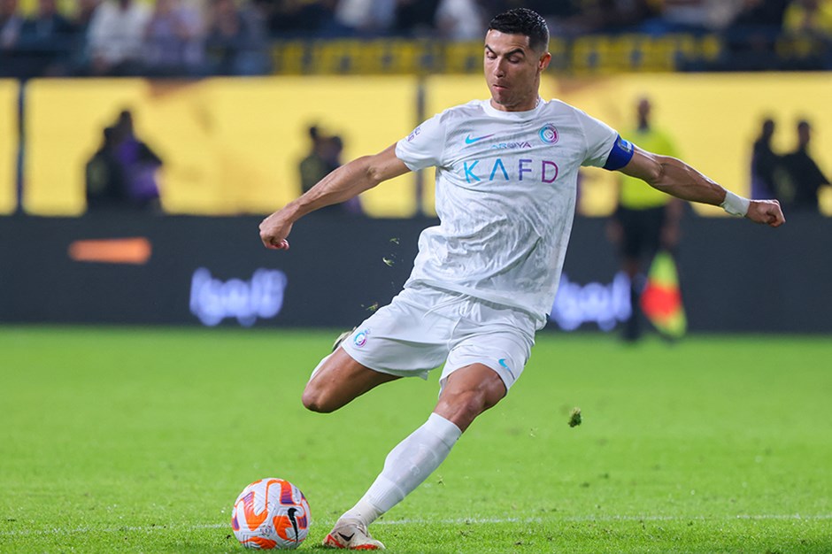 Ronaldo 1200. maçına çıktı, Al-Nassr 4 golle kazandı