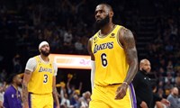 Los Angeles Lakers, Lebron James'in rekor gecesinde konferans yarı finaline yükseldi 