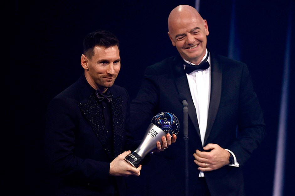 FIFA Yılın En İyi Oyuncusu Lionel Messi seçildi