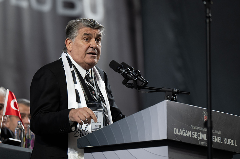 Beşiktaş'ın tarihi projesini açıklayan Serdal Adalı, gözden çıkardığı futbolcuları da tek tek duyurdu   - 1. Foto