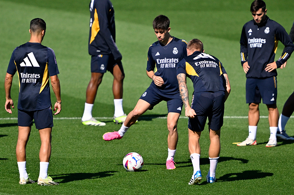 Arda Güler 2. idmanına çıktı, derbi hazırlıkları tamamlandı - 13. Foto
