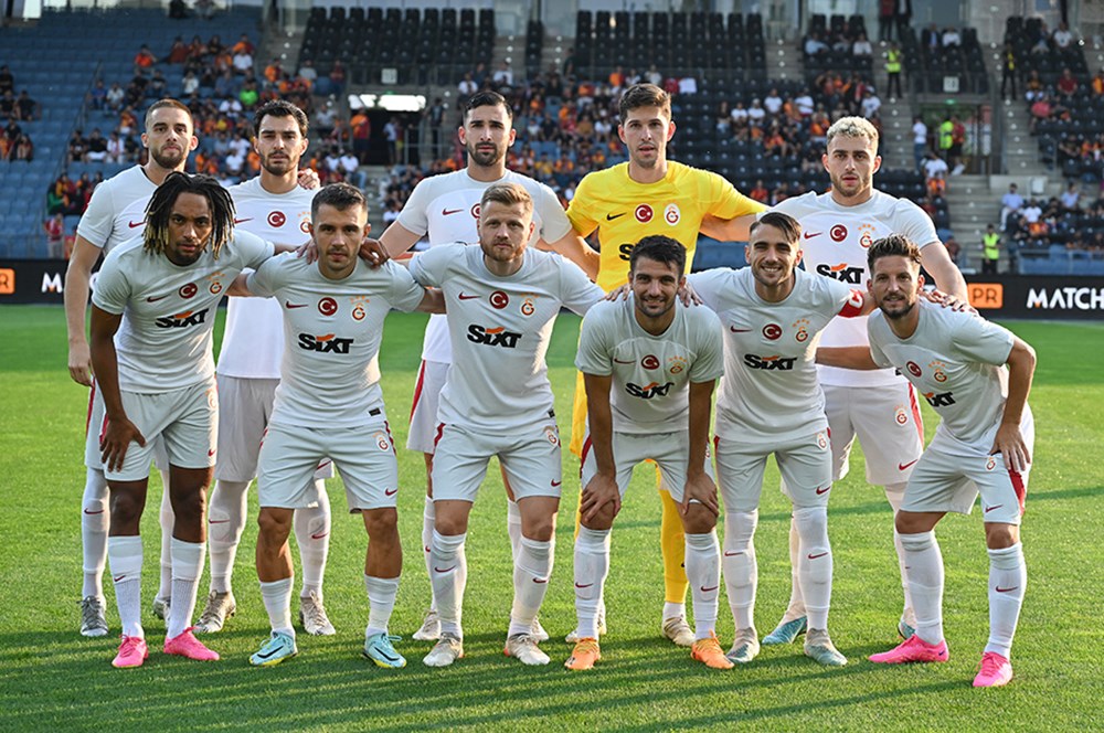 Videos :: Galatasaray 2-1 Besiktas :: Spor Toto Super League 2023/2024 ::  