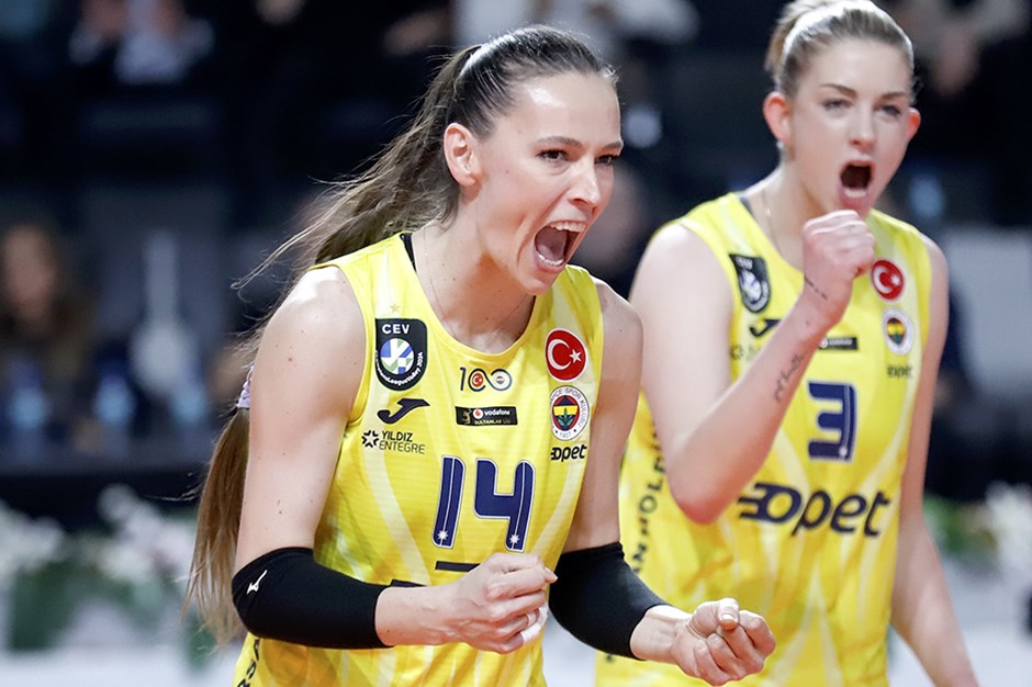 Fenerbahçe, Eda Erdem'in heykelini dikiyor