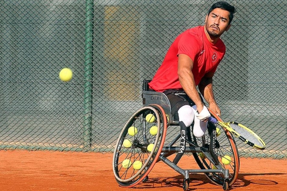 Paris 2024 Paralimpik Oyunları'nda milli tenisçi Ahmet Kaplan, yarı finalde