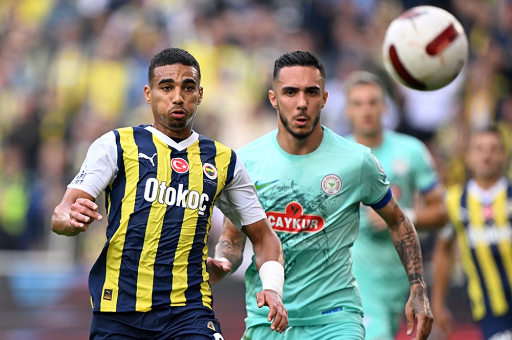 Fenerbahçe-Rizespor maçına damga vuran pozisyon: "Tartışmaya gerek yok, net penaltı"  - 14. Foto