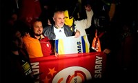 Galatasaray'a havalimanında coşkulu karşılama