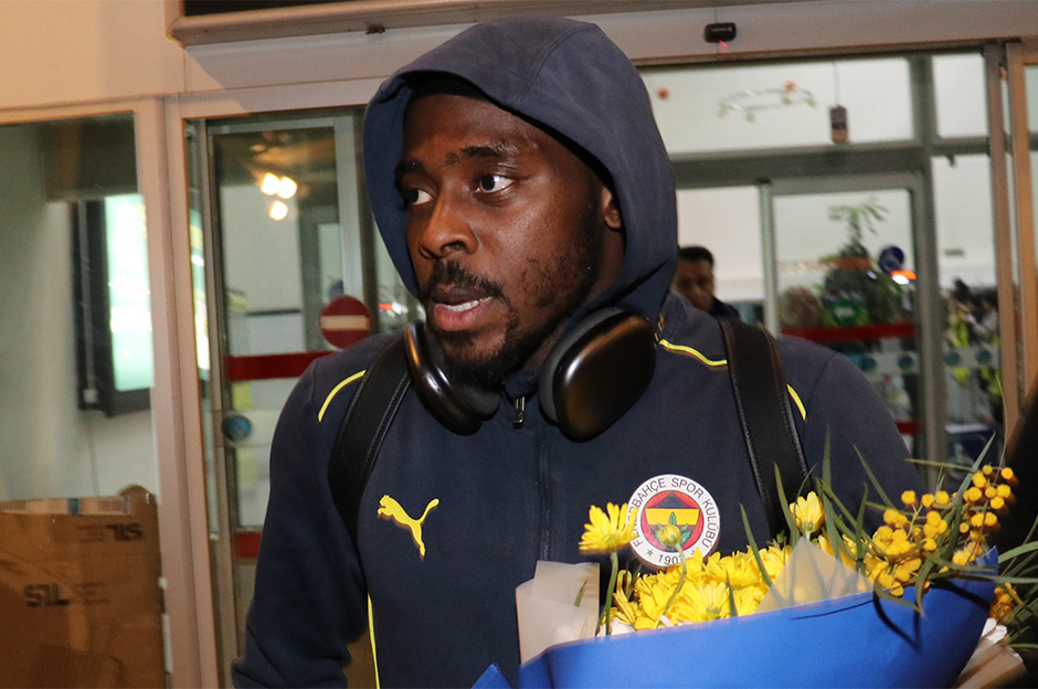 "Galatasaray'da Sterling harekatı" | Transfer Hattı  - 3. Foto