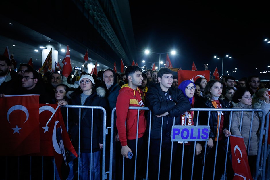 Galatasaray kafilesi İstanbul'a döndü