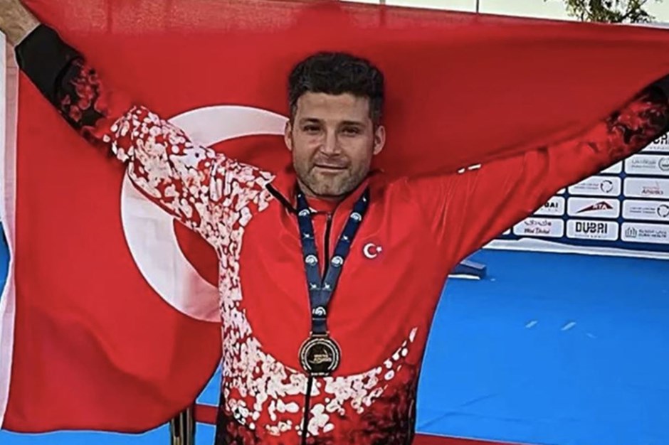 Milli para atlet Muhammed Khalvandi'den dünya rekoru