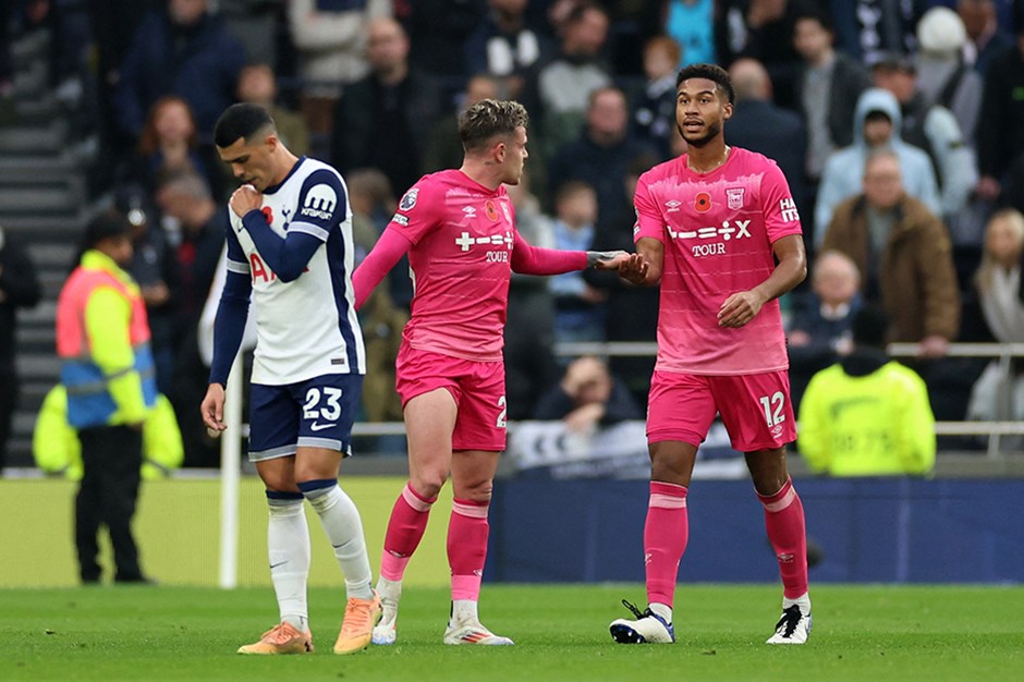 Tottenham sahasında kayıp: Galatasaray sonrası Londra ekibine bir darbe daha