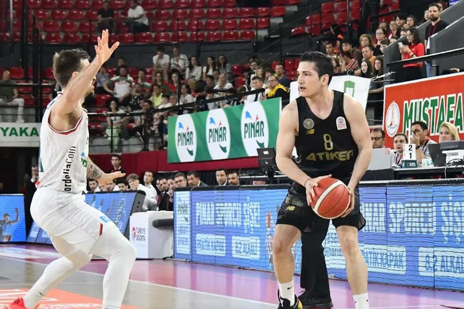 Türkiye Sigorta Basketbol Süper Ligi | Pınar Karşıyaka ligdeki son maçını kazandı