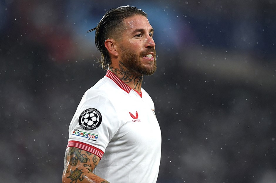 Sergio Ramos röportaj verirken taraftarla tartıştı