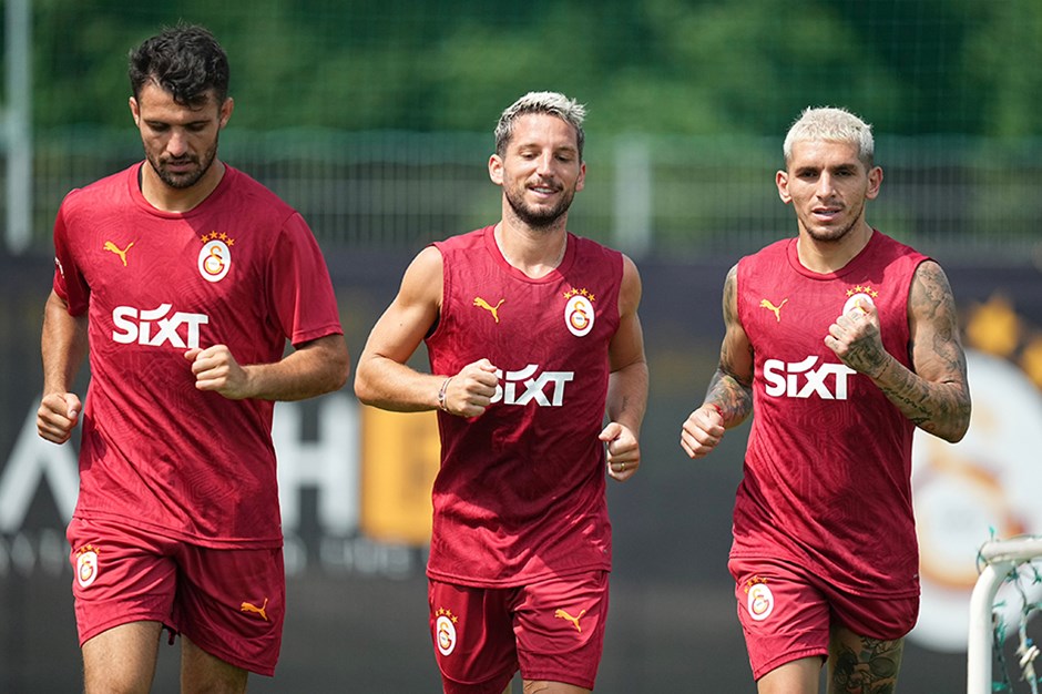 Galatasaray günü tek antrenmanla tamamladı