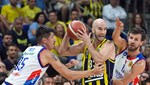 Anadolu Efes son saniye basketiyle final serisinde ilk galibiyetini aldı