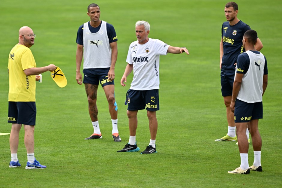 Mourinho her şarta hazırlıyor: Fenerbahçe antrenmanında dikkat çeken detay