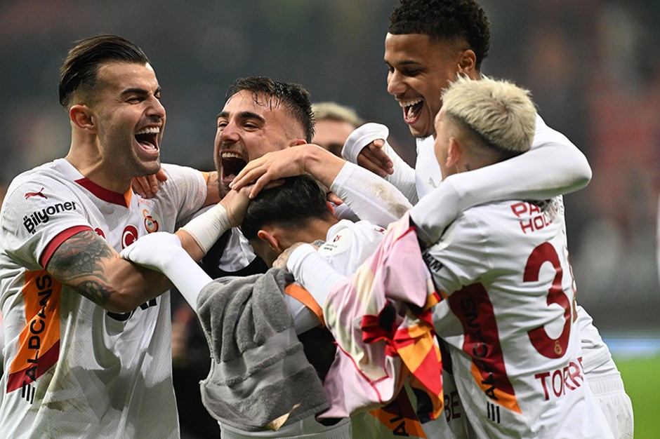 Galatasaray hem farkı açtı hem rekor tazeledi