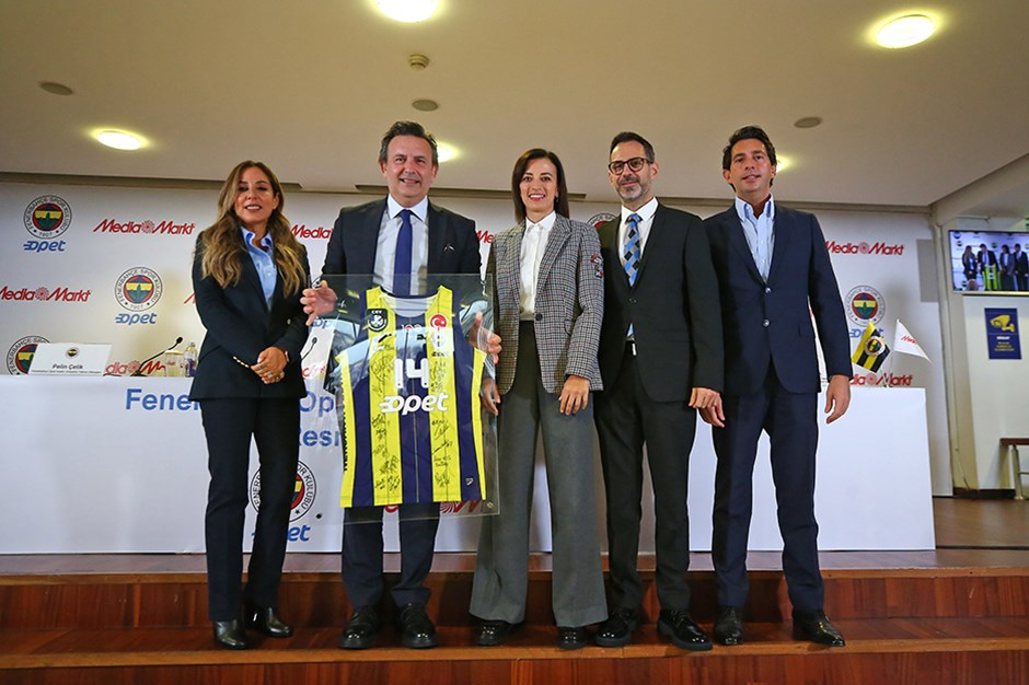 Fenerbahçe'den yeni sponsorluk anlaşması