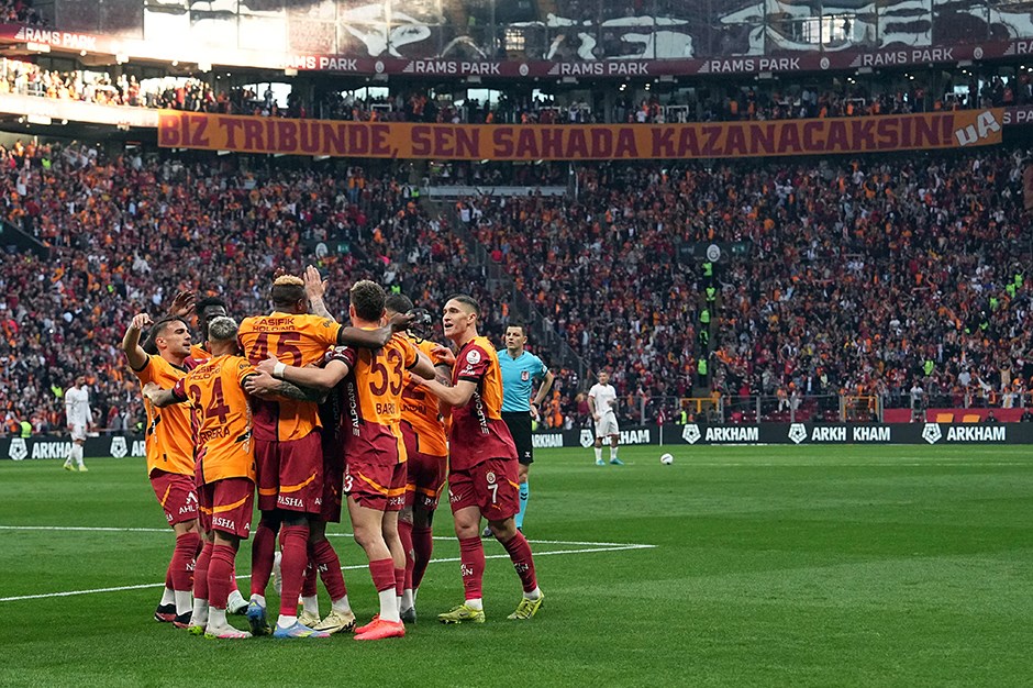 Süper Lig panorama: Galatasaray zirvede farkı açtı