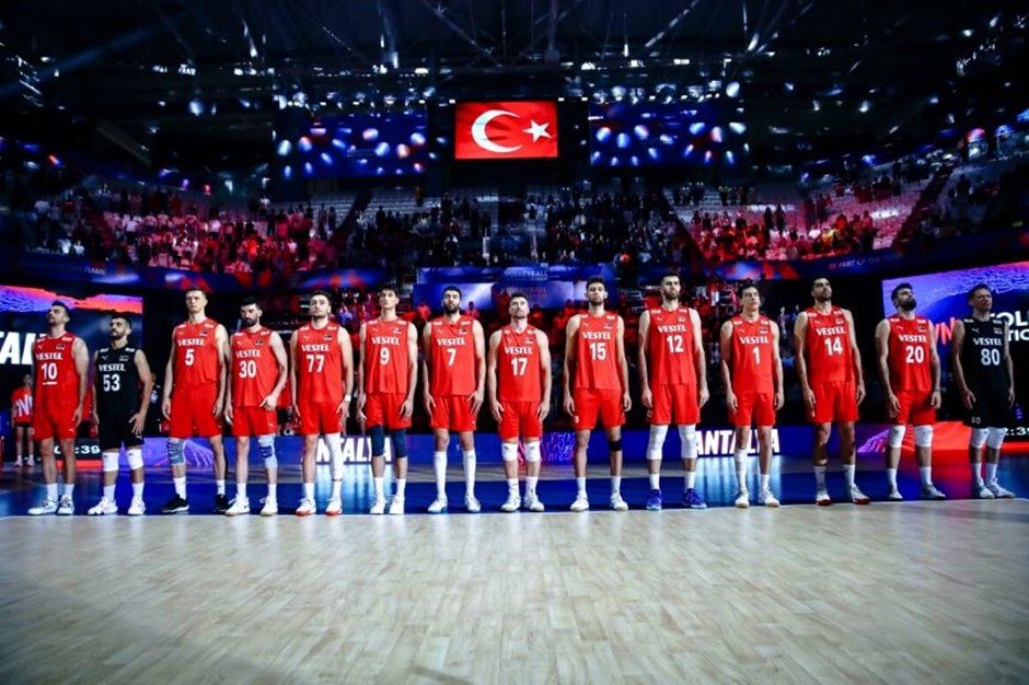 Arjantin - Türkiye voleybol maçı ne zaman, saat kaçta ve hangi kanalda? (Filenin Efeleri)