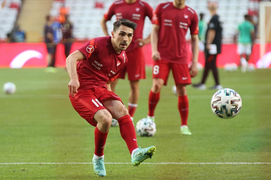 Abdülkadir Ömür, Championship'te haftanın 11'inde