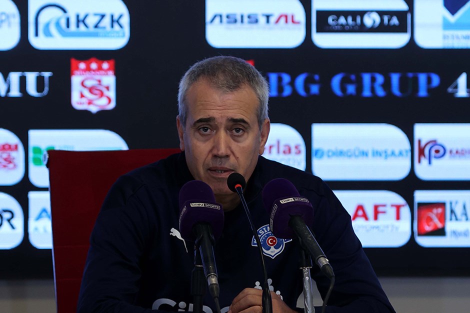 Kemal Özdeş, Sivasspor galibiyetini değerlendirdi