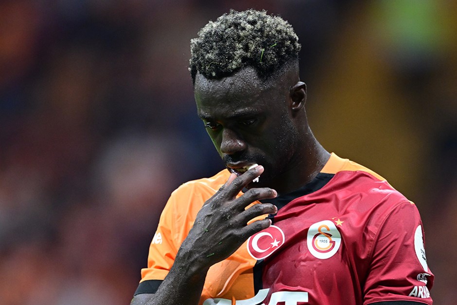 SON DAKİKA | Galatasaray'da Davinson Sanchez sakatlandı