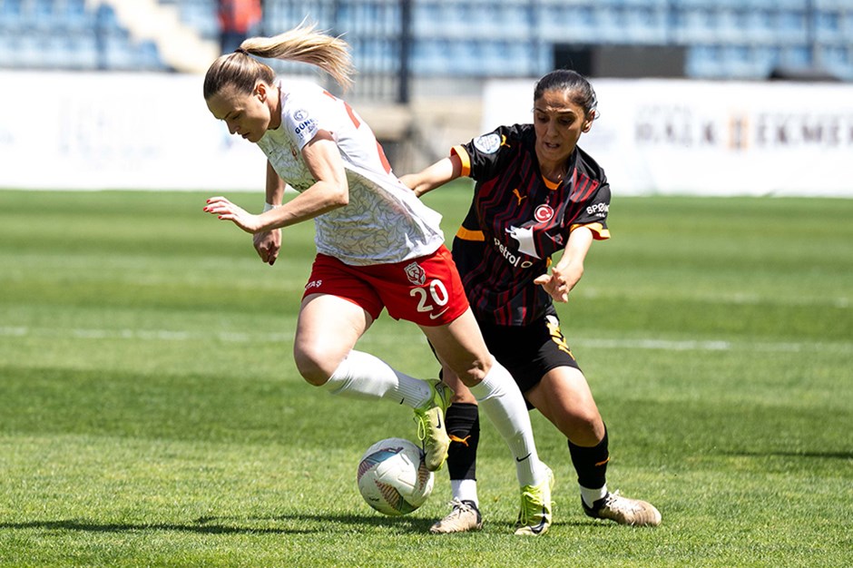 Kadın Futbol Süper Ligi'nde şampiyon ABB Fomget
