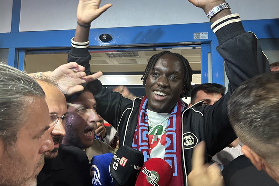 Trabzonspor Batista Mendy transferini açıkladı