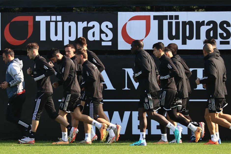 SON DAKİKA | Beşiktaş'ta 5 futbolcu için kadro dışı kararı