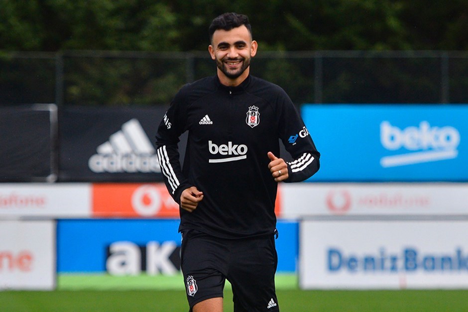 "Beşiktaş'ta Başakşehir maçı öncesi Rachid Ghezzal gelişmesi"