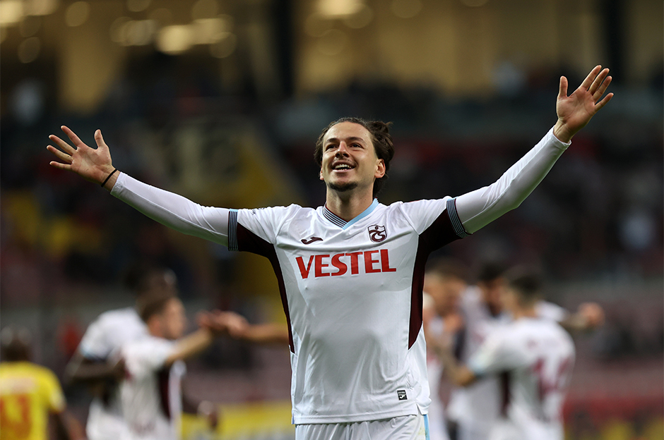 "Enis maçın kahramanıydı" | Spor yazarları Trabzonspor için ne dedi?  - 1. Foto