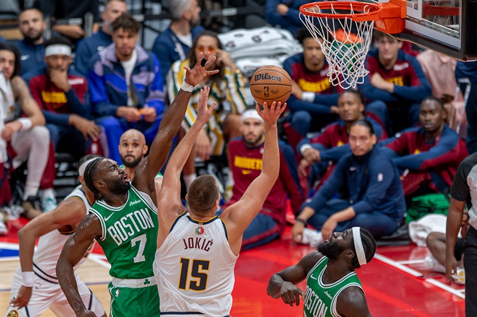 Celtics, Nuggets’ı farklı yendi