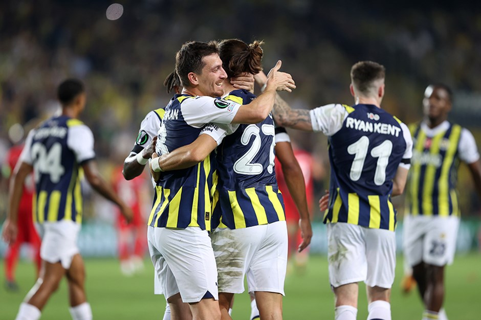 Fenerbahçeli futbolcu PFDK'ye sevk edildi