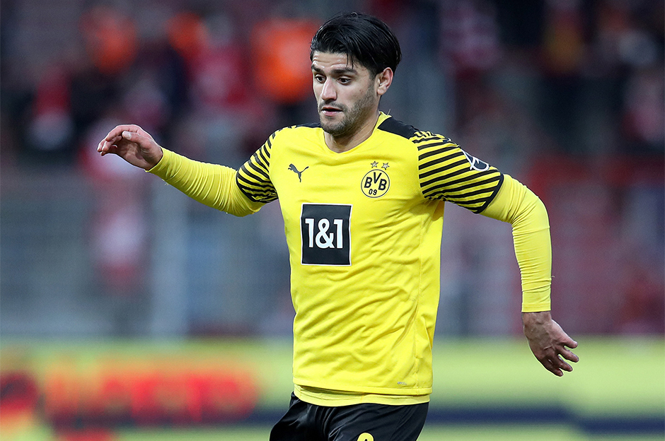 Mahmoud Dahoud İngiltere Premier Lig takımıyla anlaştı! Mahmoud Dahoud İngiltere Premier Lig takımıyla anlaştı!