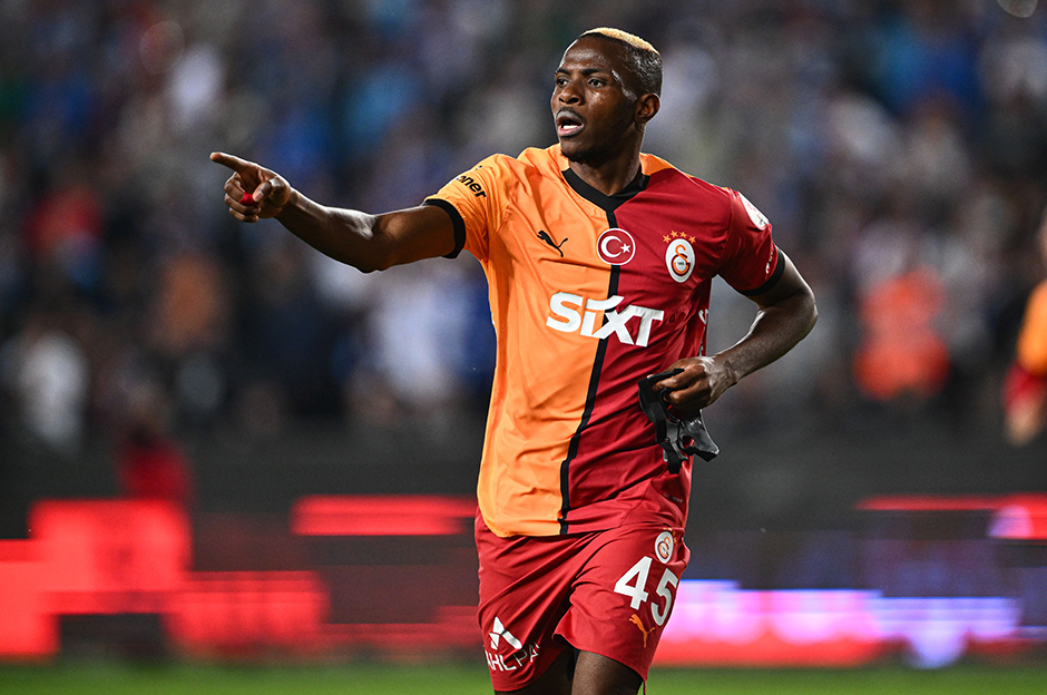 Victor Osimhen'den kupa finalindeki rekor sonrası flaş paylaşım  - 5. Foto