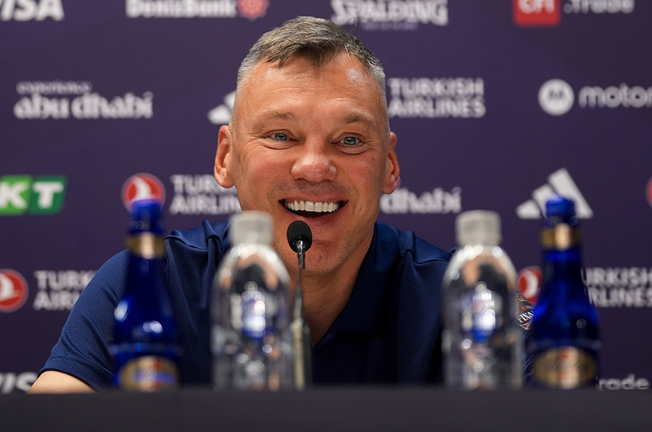 Tarık Biberovic'in final öncesi verdiği görüntü dikkatlerden kaçmadı: Fenerbahçeliler bunu paylaşıyor  - 2. Foto