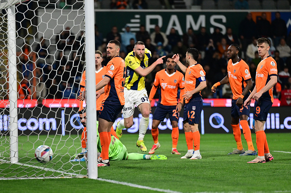 "Burası Fenerbahçe hocam" | Spor yazarları, Fenerbahçe için ne dedi?  - 6. Foto