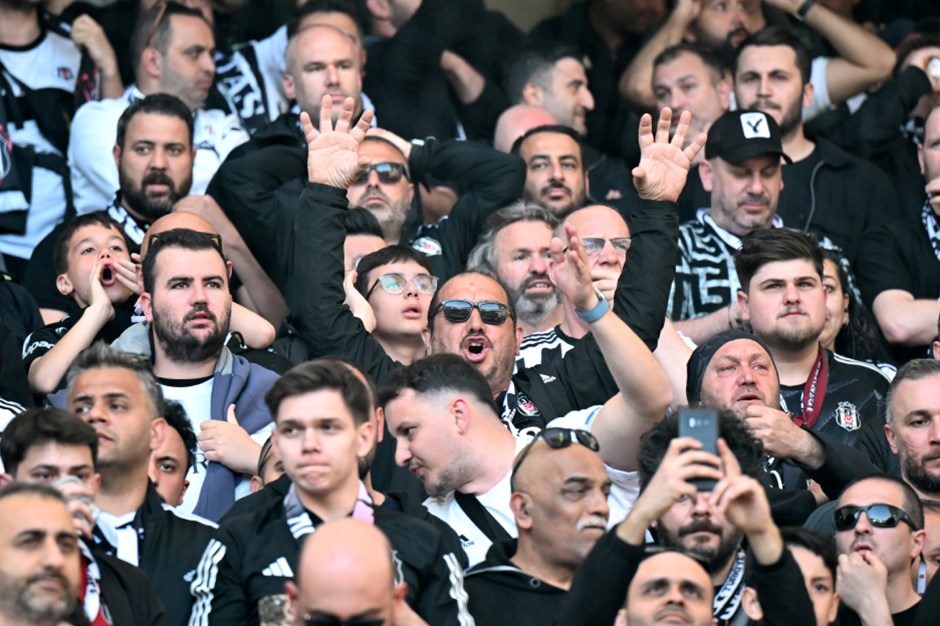 Beşiktaş'tan taraftara müjde: "Yarın saat 17.00'de Tüpraş Stadyumu’na davet ediyoruz"