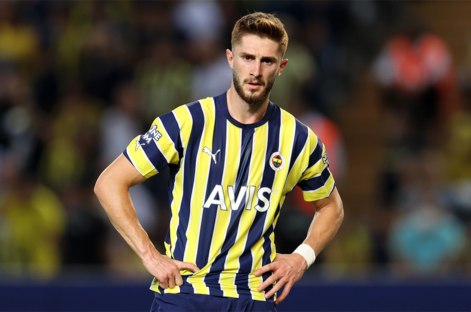 Fenerbahçe’nin İsmail Yüksek’e 104 bin TL ceza şoku! Fenerbahçe’nin İsmail Yüksek’e 104 bin TL ceza şoku!