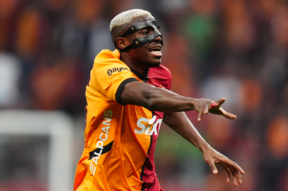 Victor Osimhen anlaşmasını duyurdular: 3 yıllık imza atacak  - 3. Foto