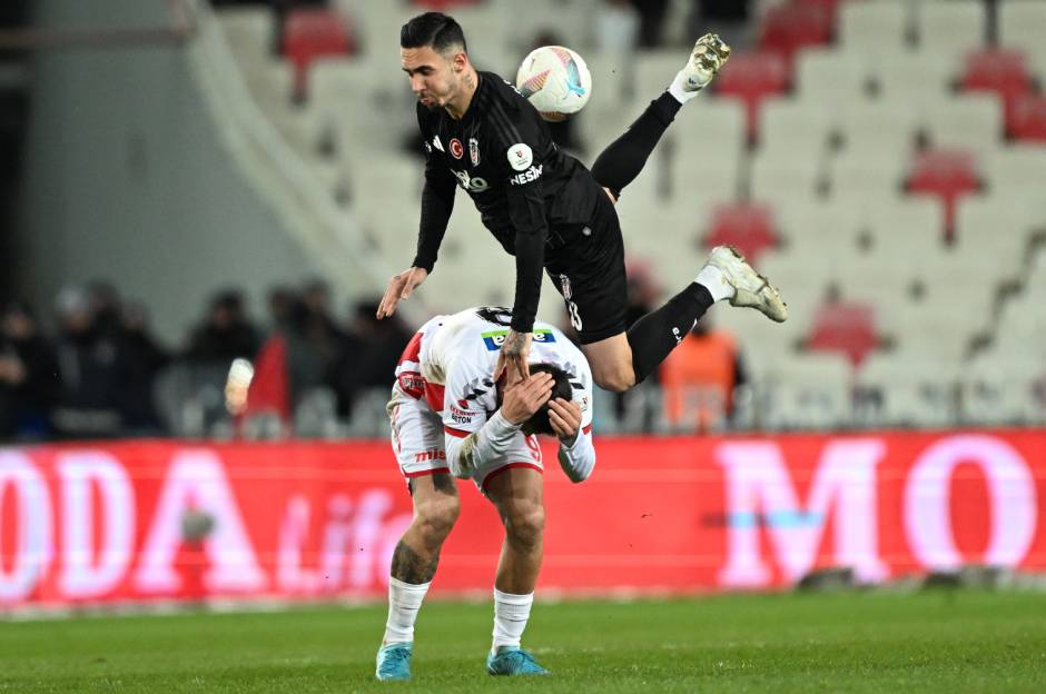 İlker Yağcıoğlu, Beşiktaşlı futbolcunun direkt adını verdi: "Onu ilk 11'e koymam"  - 5. Foto