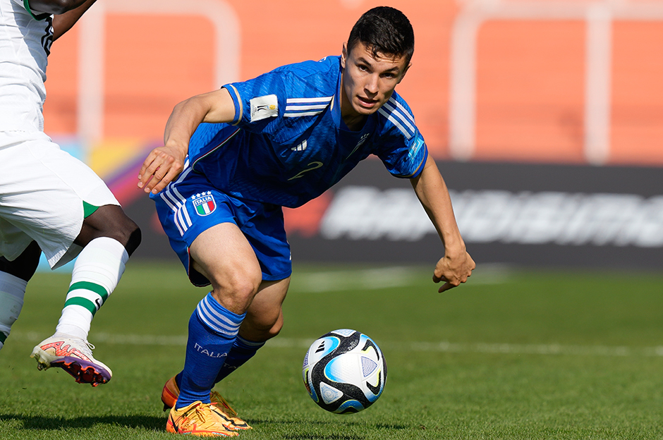 NTV Spor: Fenerbahçe'nin rakibine Inter'den takviye